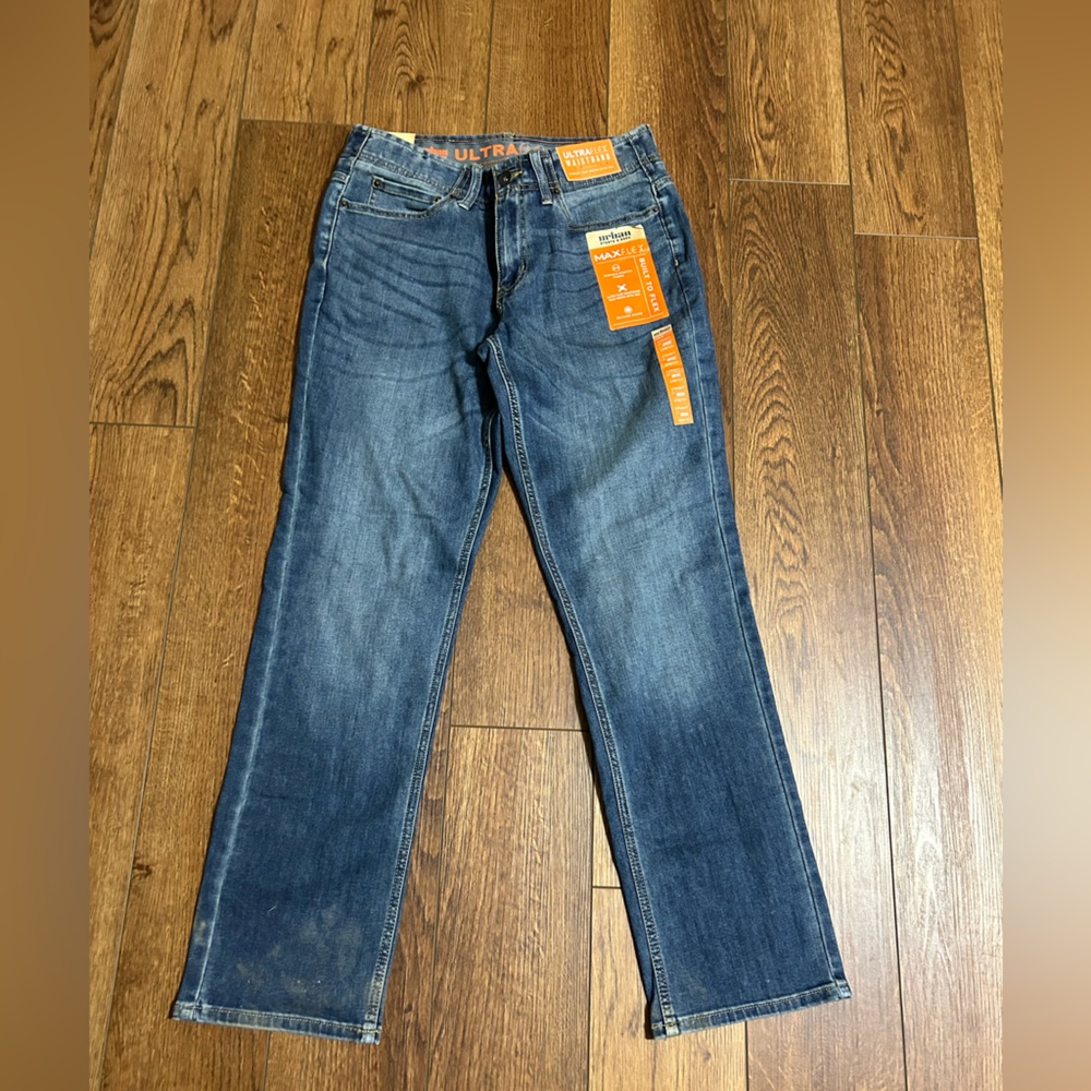 NWT!  Men’s URBAN PIPELINE jeans.  Size 29x30.  Straight leg jeans.